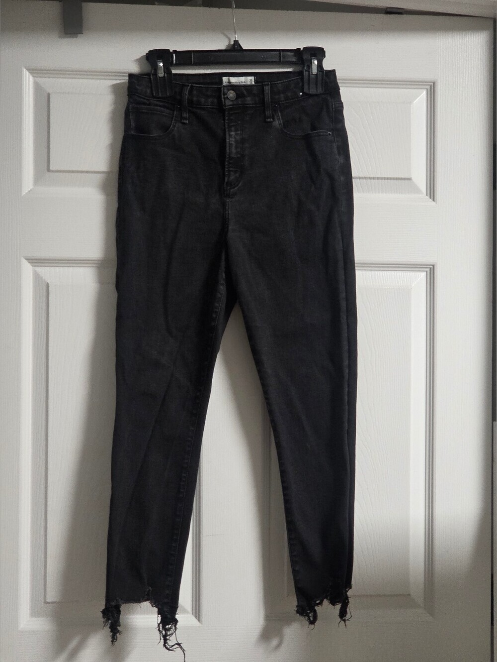 Abercrombie & Fitch Black High Rise Stretchy Super Skinny Ankle Jeans Size 10S